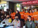 Pejabat Pemkot Malang bersama 5 tersangka narkoba lain diamankan di Mapolresta Malang Kota