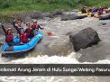 Video: Menikmati Arung Jeram di Hulu Sungai Welang Pasuruan