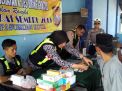 Para sopir bus angkutan Mudik Lebaran 2019 dites urine di Terminal Untung Suropati, Kota Pasuruan