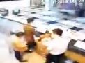 Screenshoot video rekaman CCTV penganiayaan di La Lisa Hotel Surabaya yang beredar