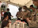 Jatim for Indonesia Bagi Hand Sanitizer untuk 5 Polsek di Surabaya