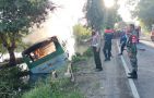 Bus Sinar Mandiri yang terbakar di Jalan Raya Babat, Lamongan