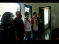 Kasat Resnarkoba Polresta Malang Kota, Kompol Anria Rosa Piliang dan empat anggotanya saat meminta maaf (Foto-foto: Istimewa)