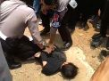 Foto penangkapan pria yang menyerang Wiranto di Pandeglang yang beredar