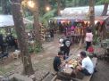 Ubah Citra Tretes dari Lokasi Prostitusi, 17 Pemuda Rintis Kafe di Hutan Pinus