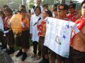 Wali Kota Risma bersama para pelajar saat aksi