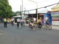 Kapolres Situbondo Ngontel Bareng Pecinta Sepeda Tua Internasional
