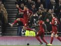 Striker Liverpool Roberto Firmino merayakan gol ke gawang Tottenham Hotspur (Foto: EPA/NEIL HALL)