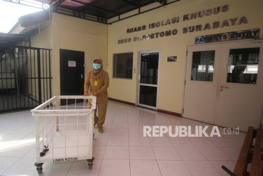[Ilustrasi] Ruang Isolasi Khusus (RIK) di RSU dr Soetomo, Surabaya (Foto: Antara/Moch Asim via Republika)