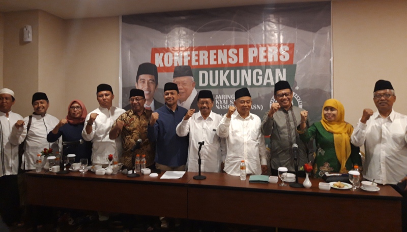 Para pengurus JKSN usai jumpa pers di Hotel Namira, Surabaya. Jumat (21/9/2018).