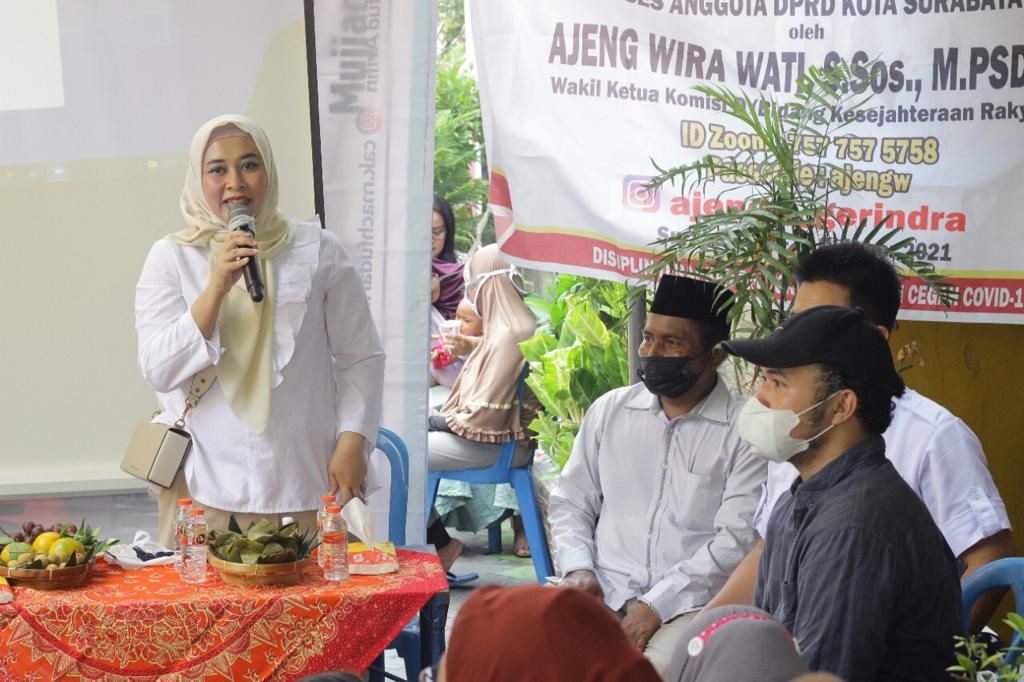 Reses DPRD Surabaya.