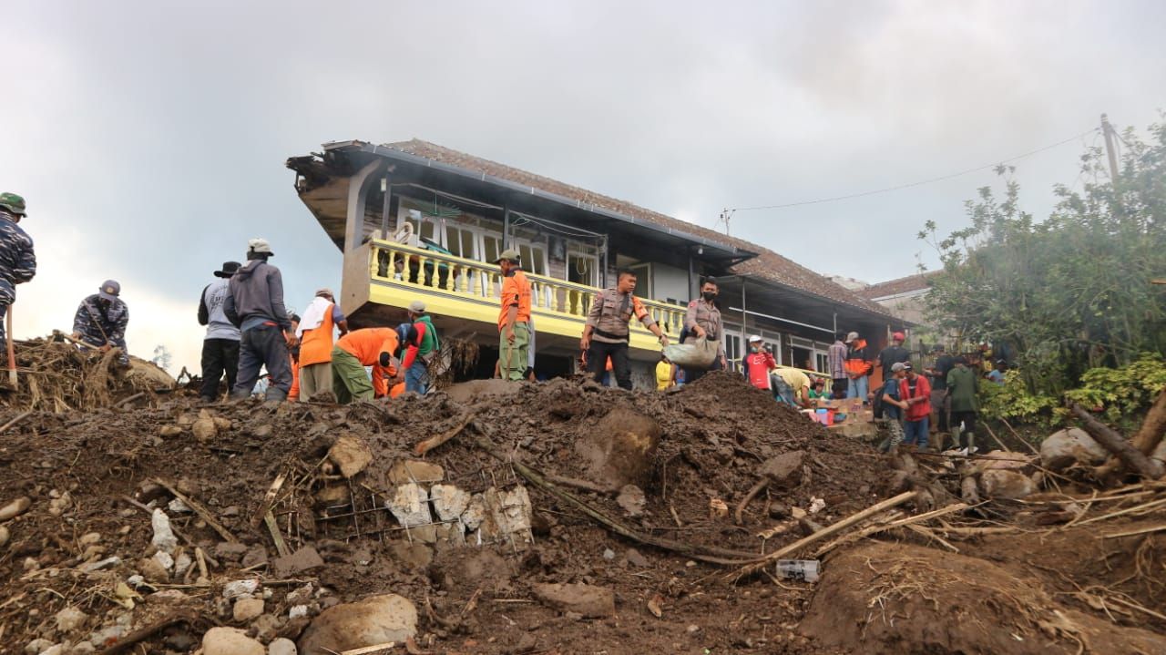 Dampak banjir bandang Kota Batu. (Foto: Fajar Mujianto/jatimnow.com)