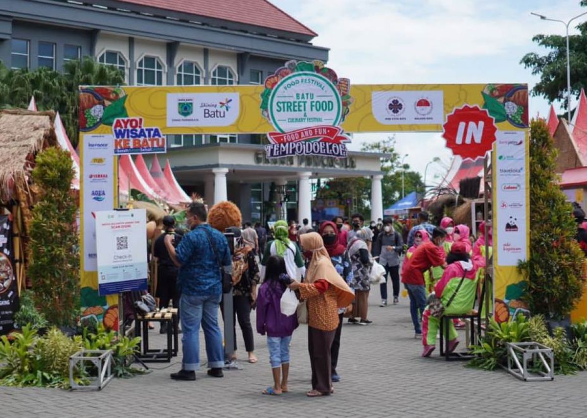 Batu Street Food (BSF) dan Culinary Festival 2021 di Balai Kota Among Tani Kota Batu.