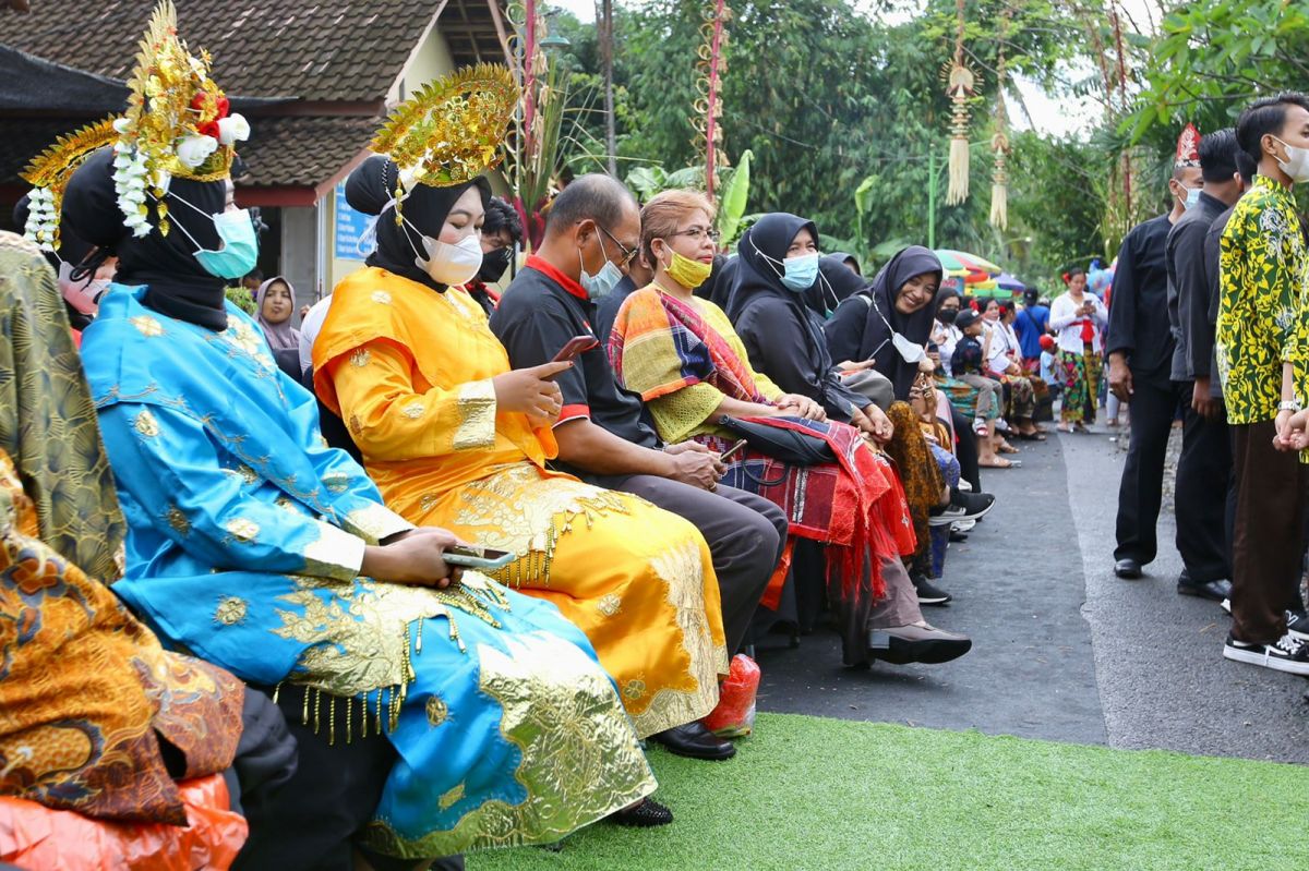 Pemkab Banyuwangi menggelar Festival Kebangsaan di Desa Patoman, Kecamatan Blimbingsari. (Foto: dok Pemkab Banyuwangi/jatimnow.com)