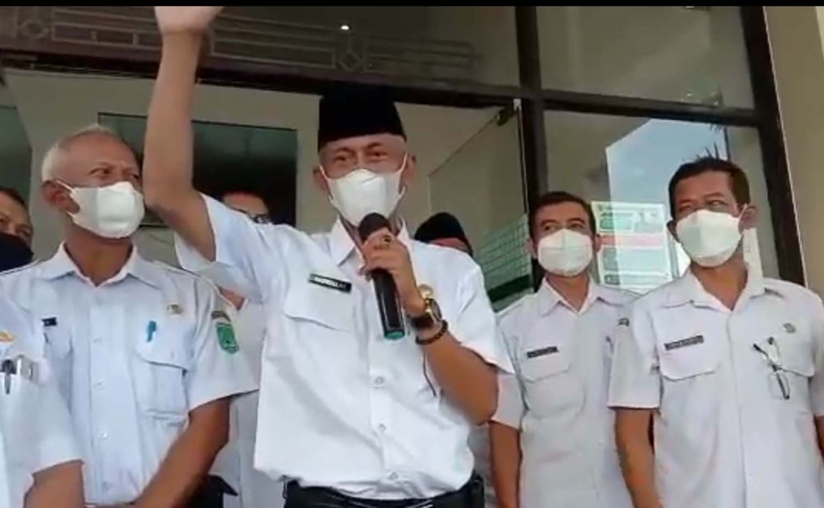 Kadispendik Kabupaten Pasuruan, Hasbullah saat berpidato (Foto: Tangkapan layar video yang beredar)