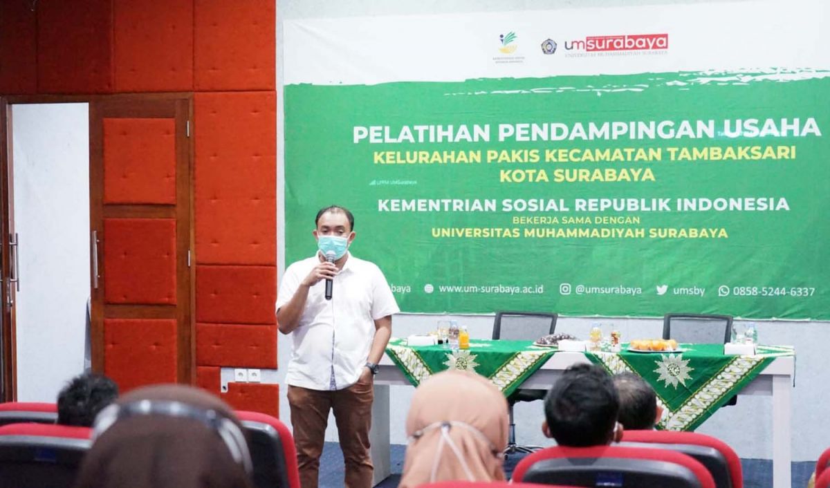 Pelatihan dan pendampingan UMKM kepada puluhan penerima PKH digelar di UM Surabaya (Foto: Humas UM Surabaya for jatimnow.com)
