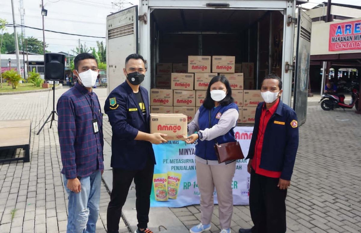Operasi pasar minyak goreng yang digelar Pemkot Mojokerto