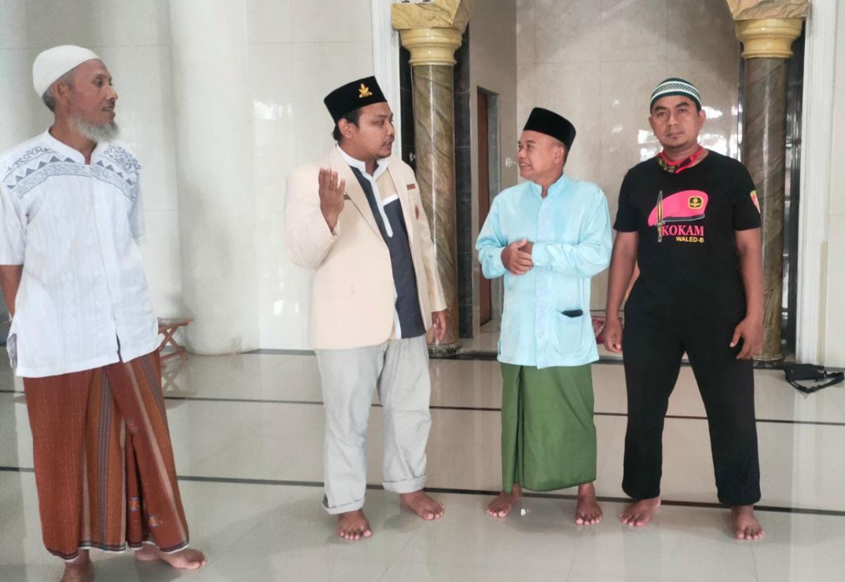 Pemuda Muhammadiyah Sidoarjo mendatangi beberapa masjid di kawasan Sedati untuk mengkroscek informasi yang disampaikan Bupati Sidoarjo Muhdlor.
