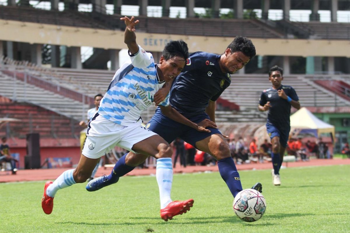 Laga Gresik United melawan Mataram Utama di Stadion delta Sidoarjo.(Foto: Sahlul Fahmi/jatimnow.com)