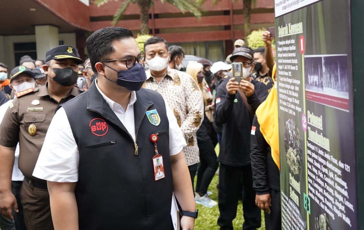 Bupati Kediri, Hanindhito Himawan Pramana (Mas Dhito) dalam acara 'Kolaborasi Membangun Konservasi Hijaukan Bumi' (Foto-foto: Humas Pemkab Kediri)