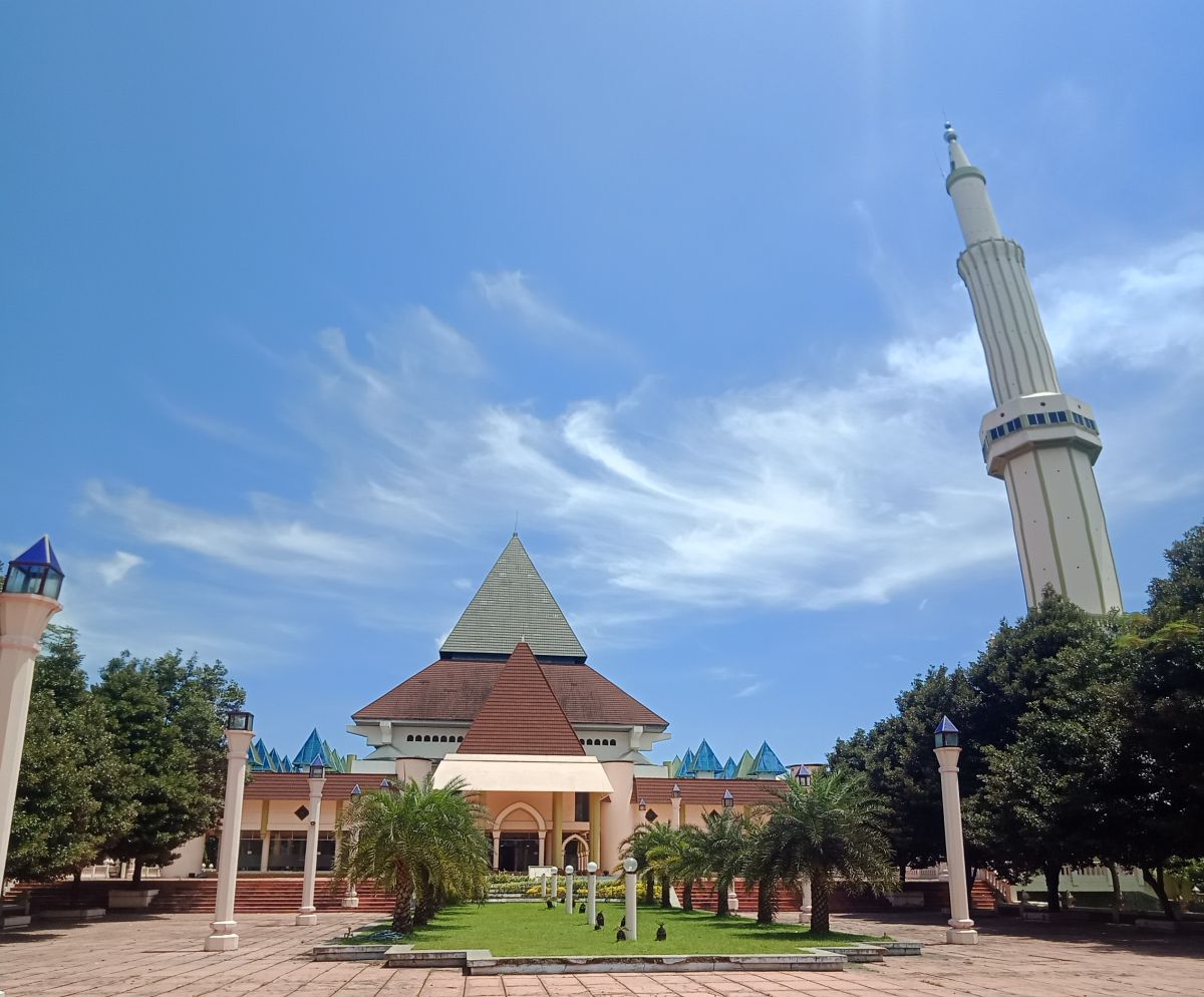 Masjid An-Nuur, Pare (Foto: Yanuar Dedy/jatimnow.com)