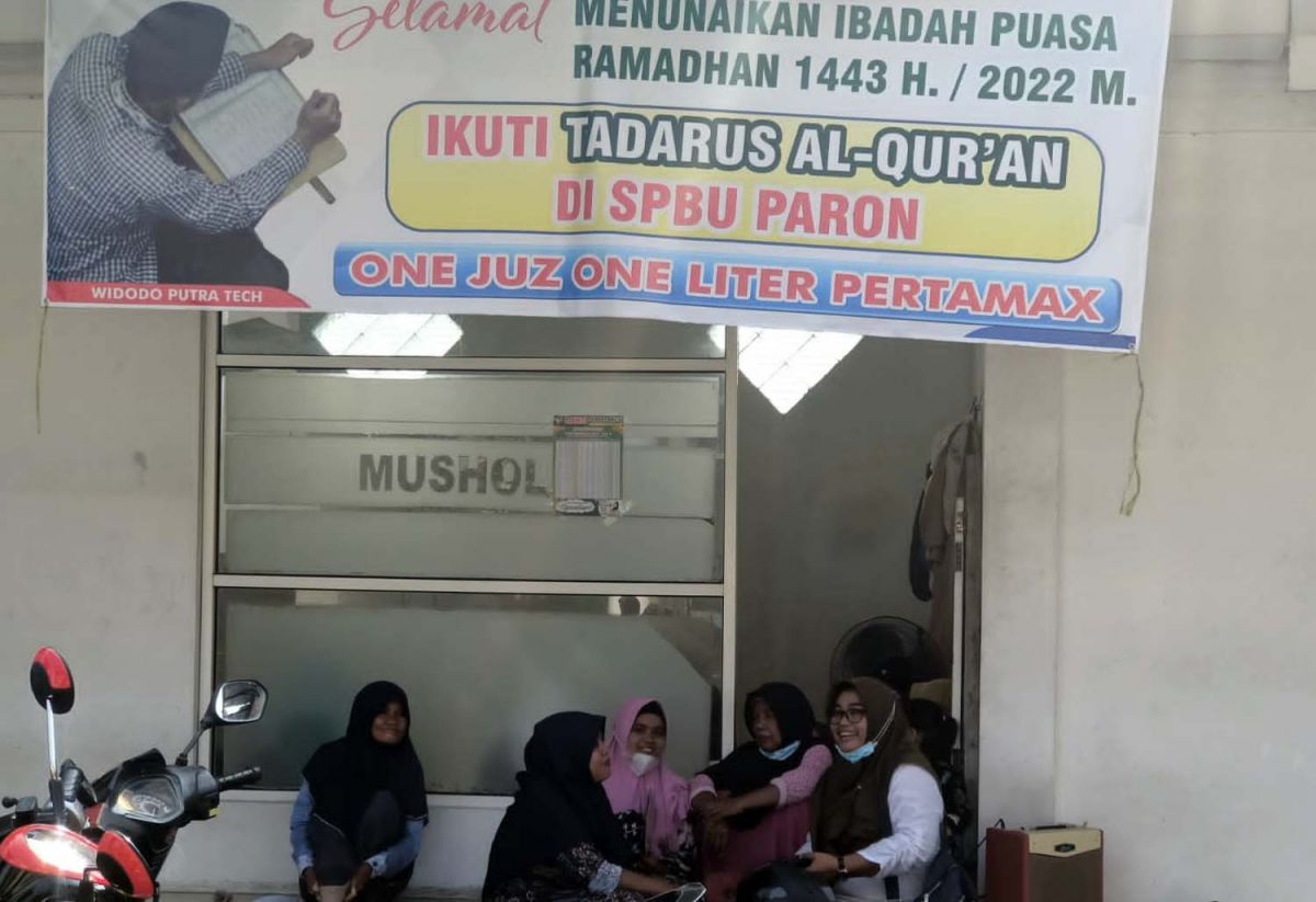 SPBU di Ngawi yang gratiskan pertamax bagi pembeli yang bisa baca 1 Juz Al Quran (Foto: Sukoco for jatimnow.com)
