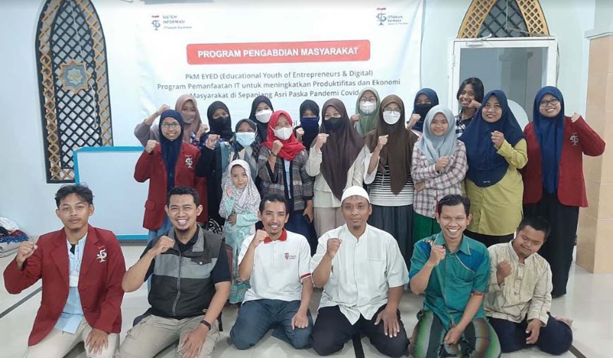 Pelatihan digital marketing dari ITTelkom Surabaya untuk milenial Sidoarjo