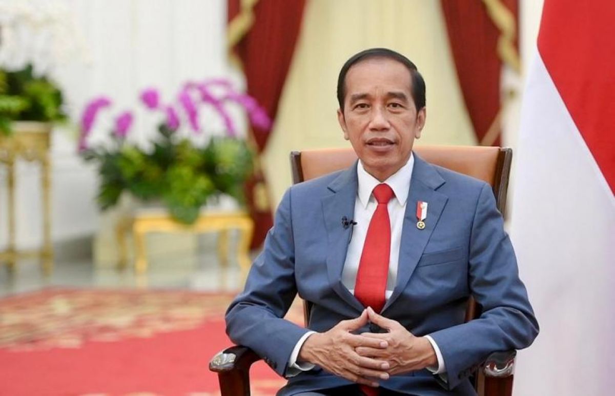 Jokowi Izinkan Masyarakat Lepas Masker di Area Terbuka