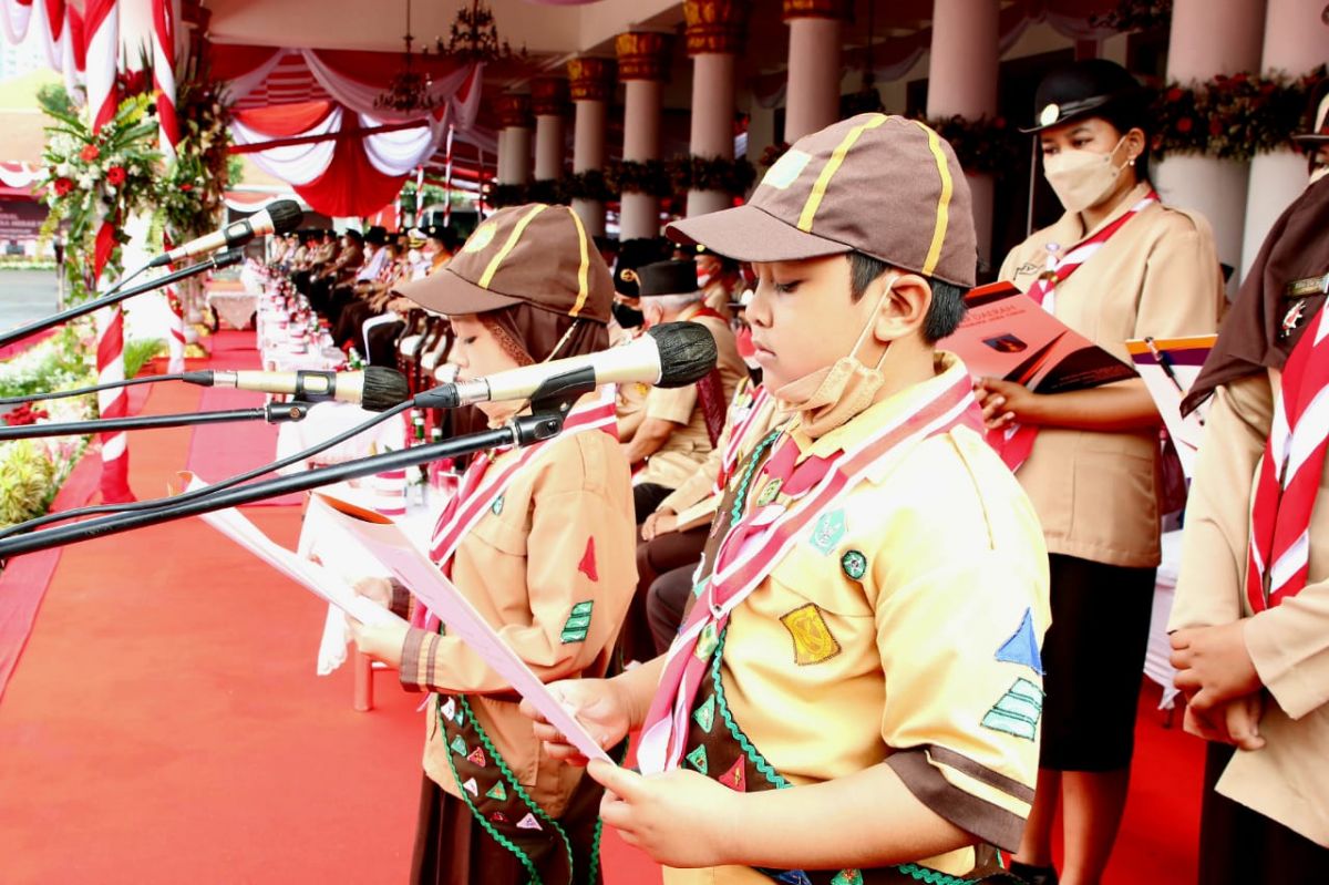 Apel Besar Hari Pramuka ke-61 di Gedung Negara Grahadi Surabaya