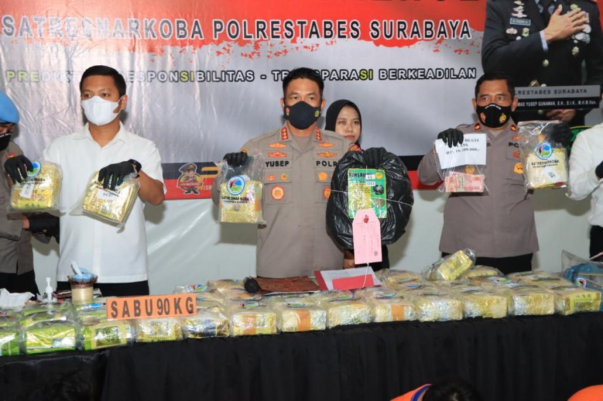 Pengungkapan jaringan narkoba antarpulau oleh Satresnarkoba Polrestabes Surabaya