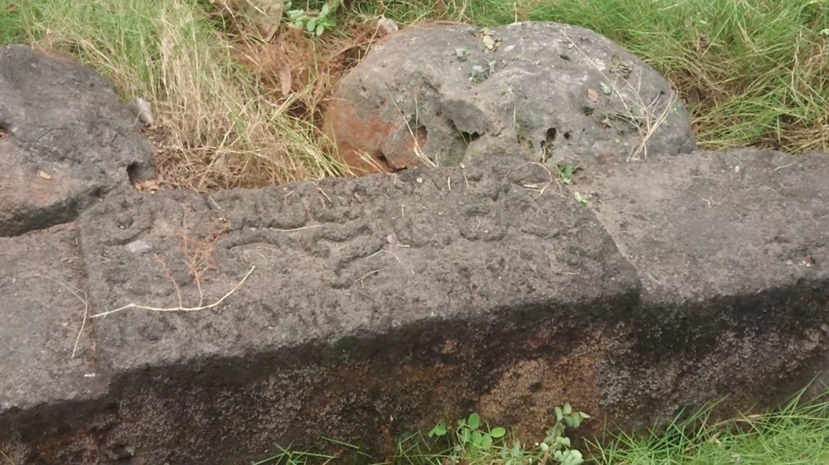 Temuan sumur kuno dan batu angka tahun di Desa Ngranti.(Foto: Bramanta Pamungkas)