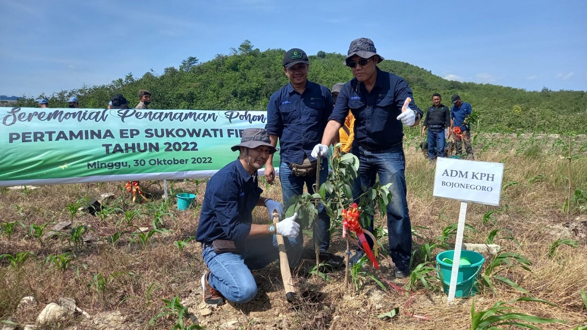 Penanaman 1000 pohon di Bojonegoro