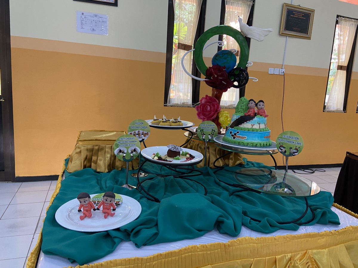 Kue karya Uni Humaira. (Foto: Mita Kusuma/jatimnow.com)