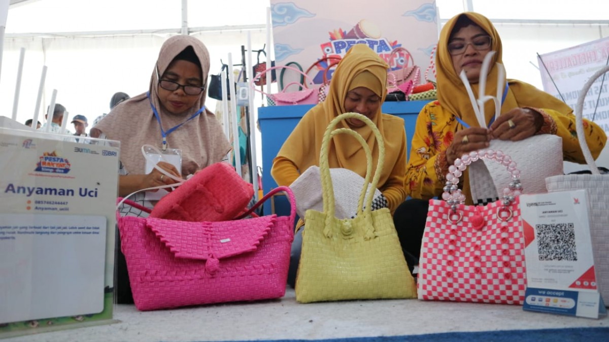 UMKM di acara PRS BRI Mojokerto (Foto: Fajar Mujianto/jatimnow.com)