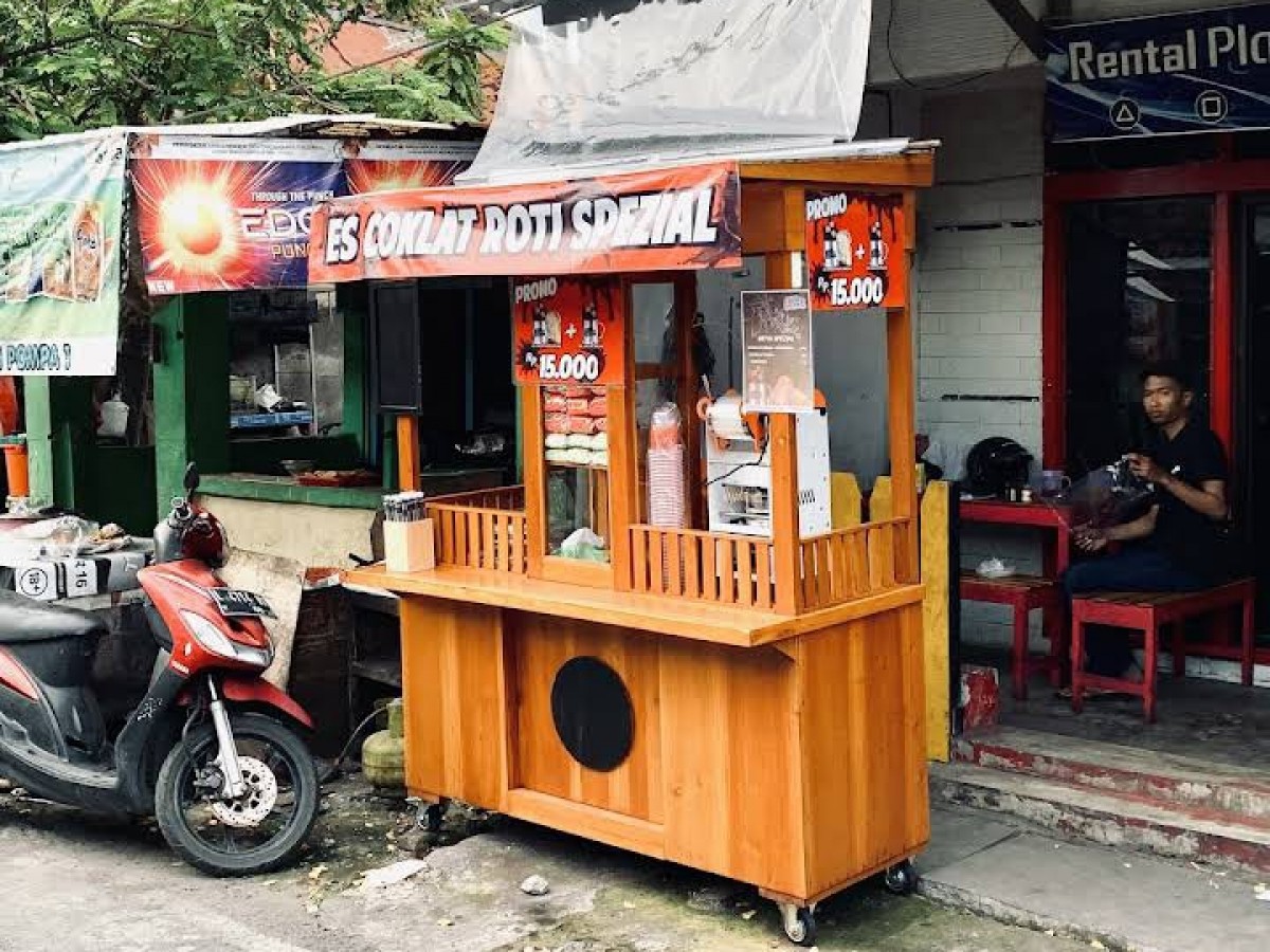 Es Cokelat Spezial, Jalan Kaliasin Pompa, Kedungdoro, Tegalsari, Surabaya (Foto: Instagram/@escoklatspezial)
