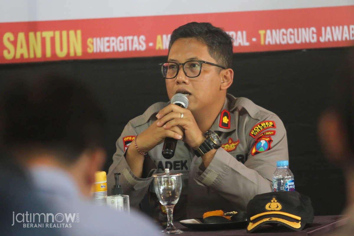 Waka Polres Gresik Kompol Kadek Oka Suparta. (foto: Sahlul Fahmi/jatimnow.com)