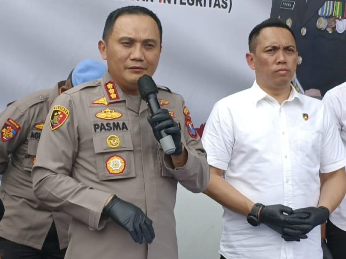 Kapolrestabes Surabaya, Kombes Pol Pasma Royce dan Kasat Reskrim AKBP Mirzal Maulana