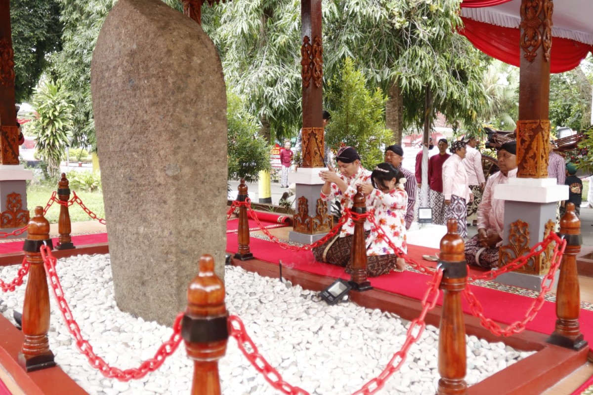 Prasasti Kamulan yang menjadi rujukan hari jadi Trenggalek