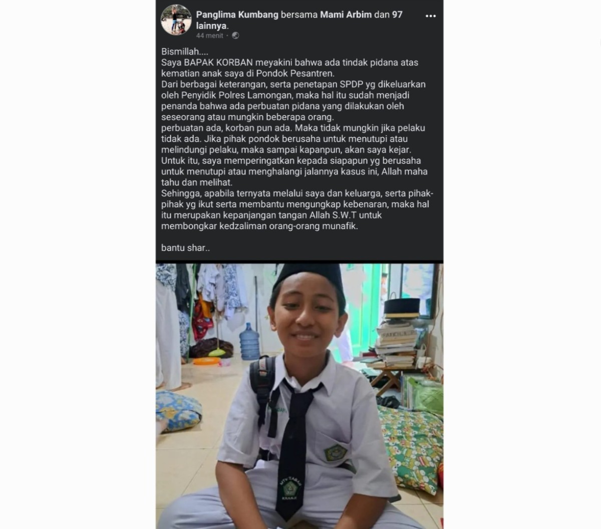 Postingan ayah korban, Basuri di media sosial.