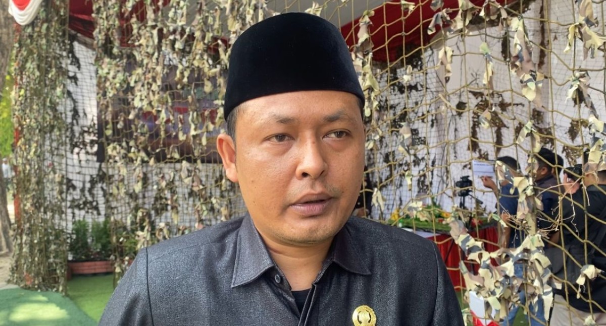 CEO Persibo Bojonegoro Abdullah Umar saat ditemui usai perayaan HUT TNI di Alun-alun Bojonegoro (Foto: Misbahul Munir/jatimnow.com)