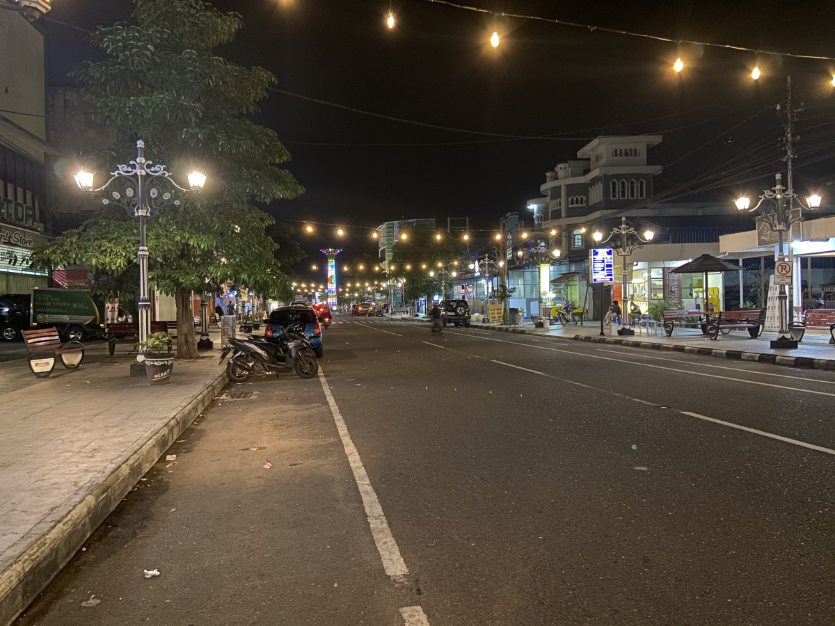 Face off jalan HOS Cokroaminoto (Foto: Ahmad Fauzani/jatimnow.com)