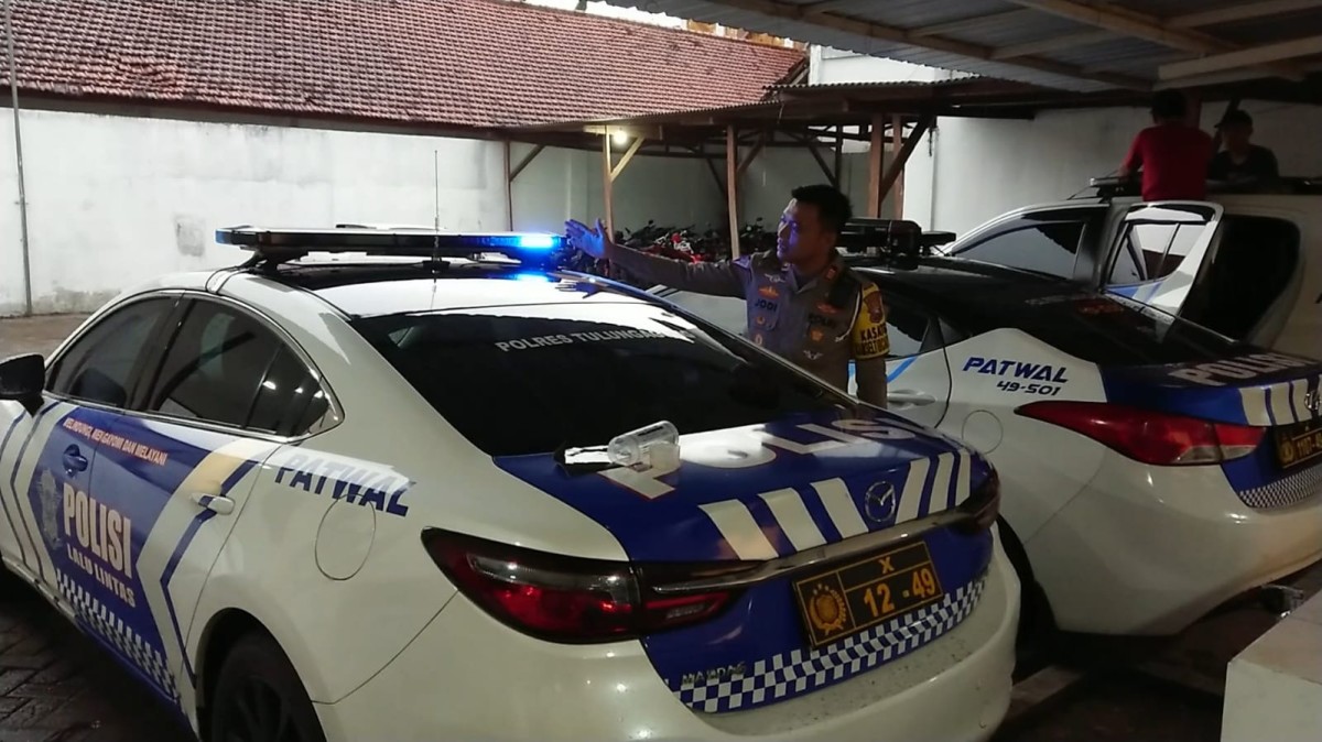 Paparan cahaya rotator tidak menyilaukan setelah dipasang kaca film.