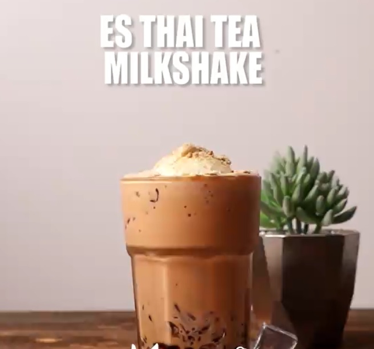 Ice Thai Tea Jelly Milkshake (Foto: yummy.co.id for jatimnow.com)