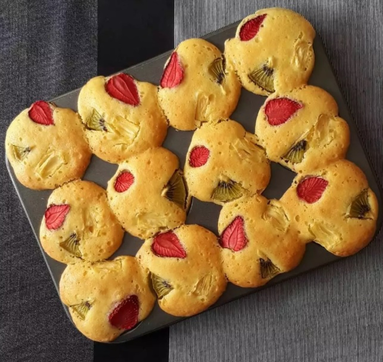 Pastry Buah. (Foto: brilioffood.net for jatimnow.com)