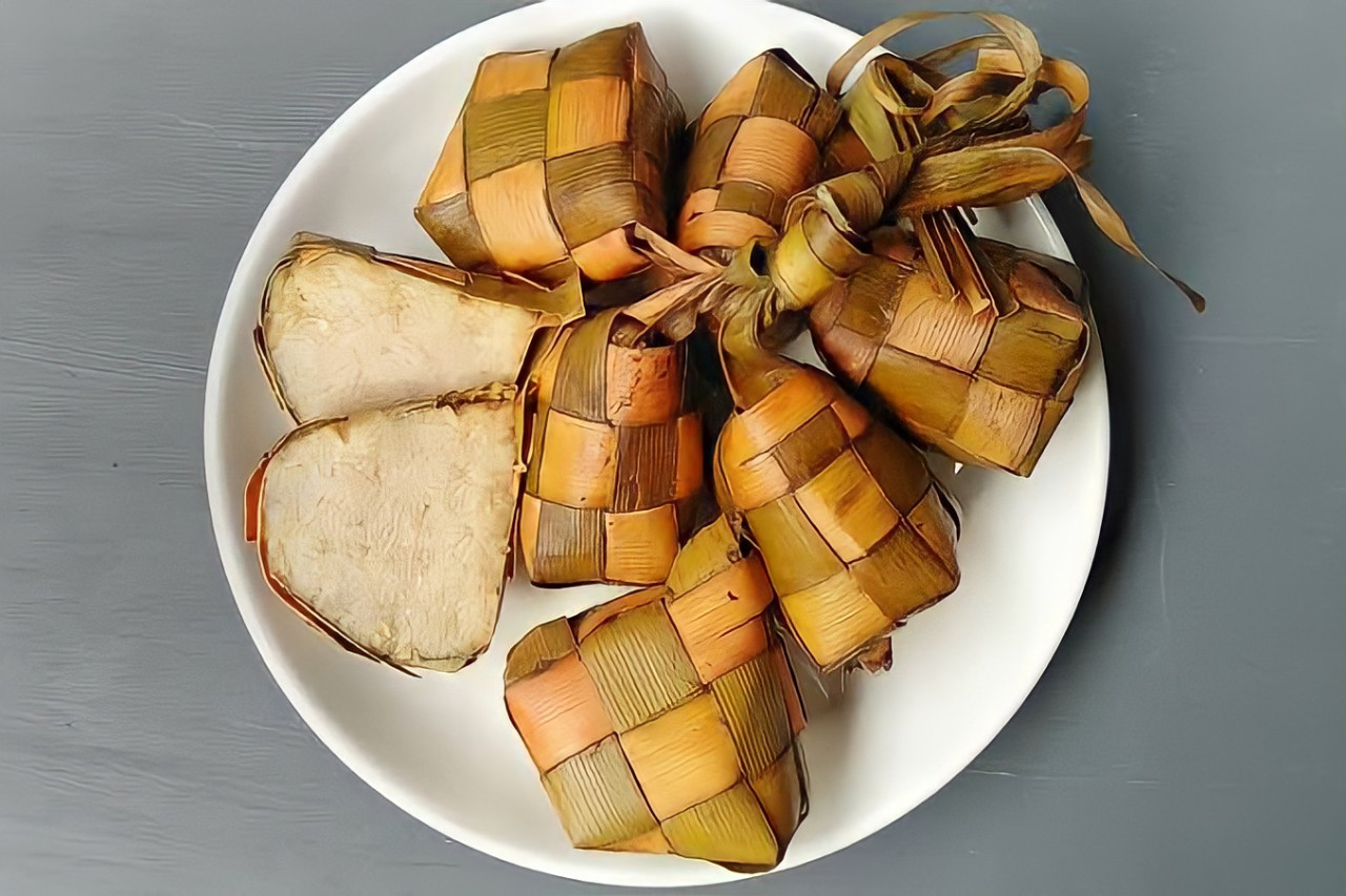 Ketupat. (Foto: goodnewsfromindonesia.id for jatimnow.com)