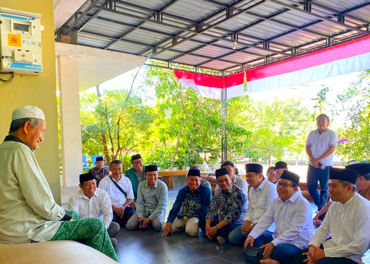 Kunjungan Mas Iin-Edi Widodo ke Bumi Shalwat (foto: Ahaddini/jatimnow.com)