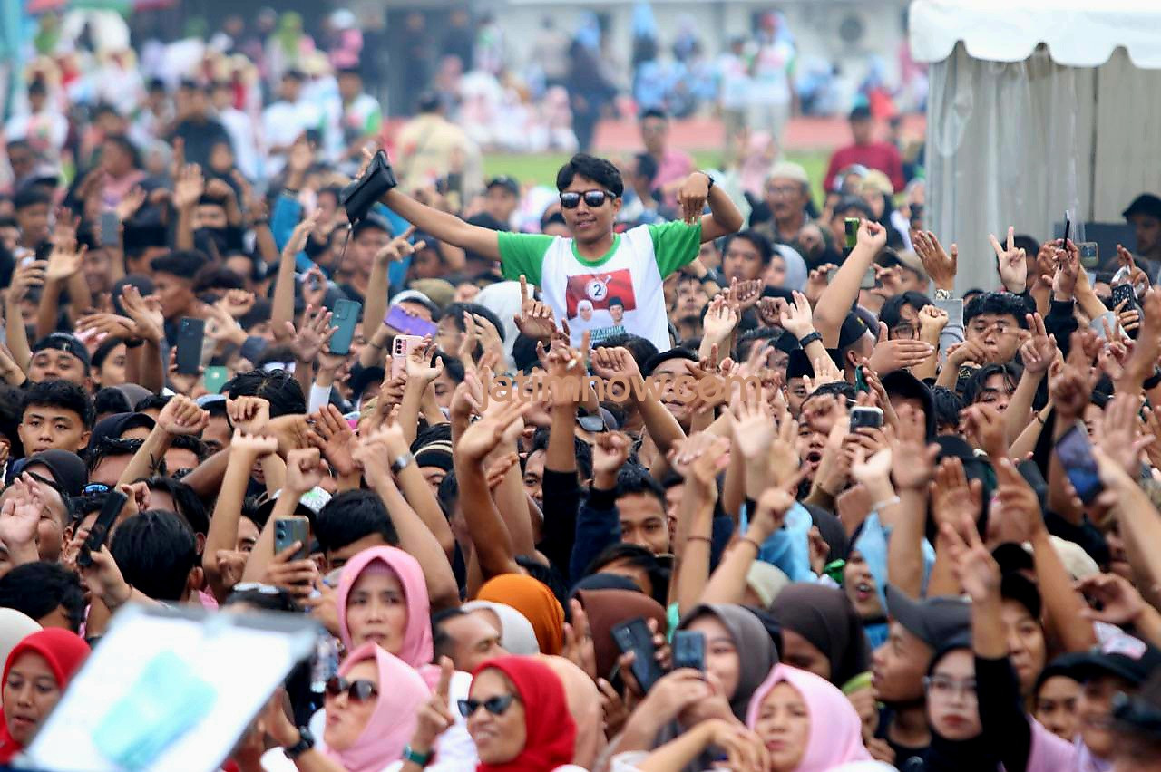 Antusiasme peserta kampanye akbar (foto: Ni'am Kurniawan/jatimnow.com)