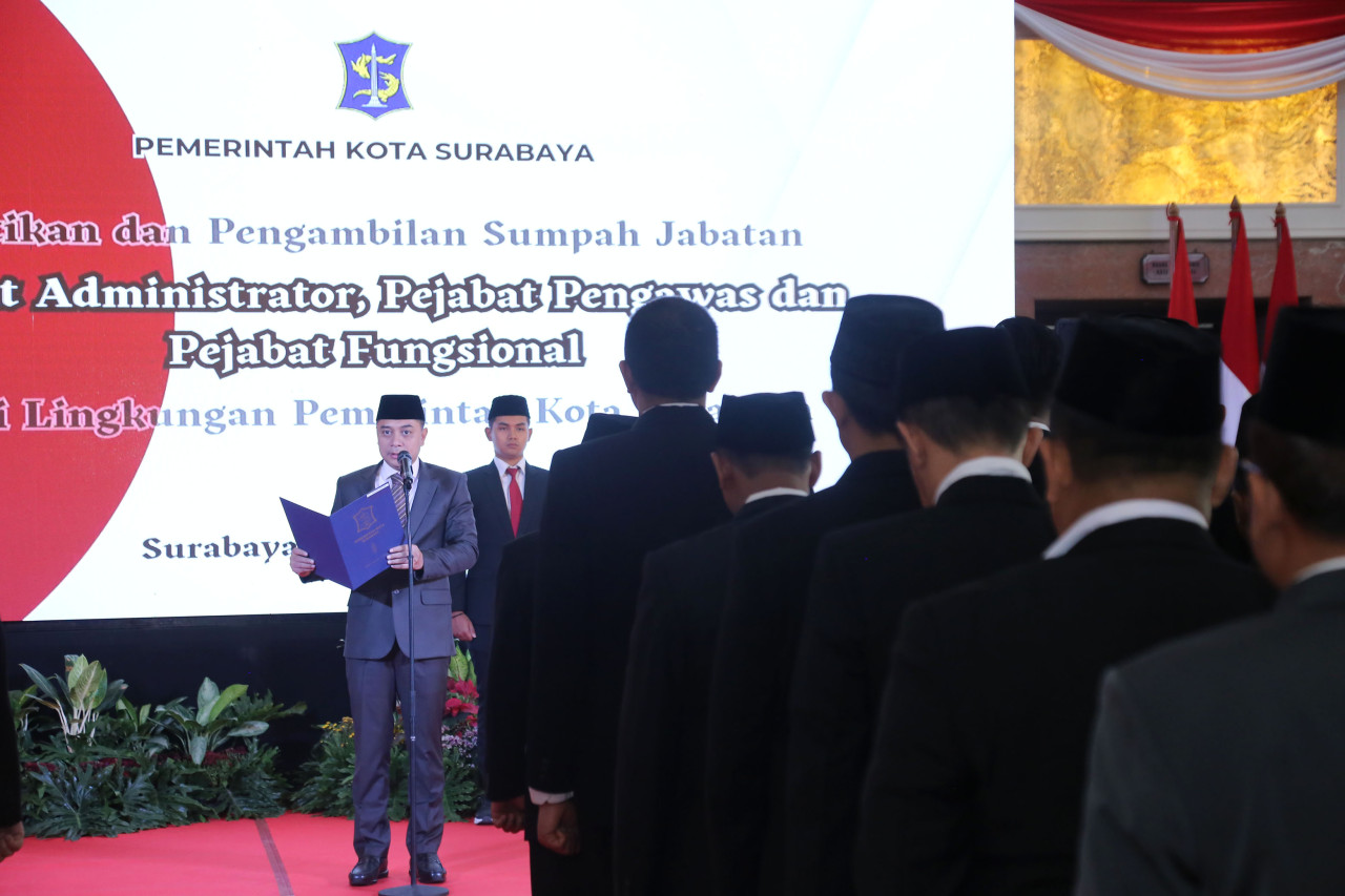 Pelantikan pejabat tinggi di lingkungan Pemkot Surabaya (foto: Humas Pemkot Surabaya for jatimnow.com)