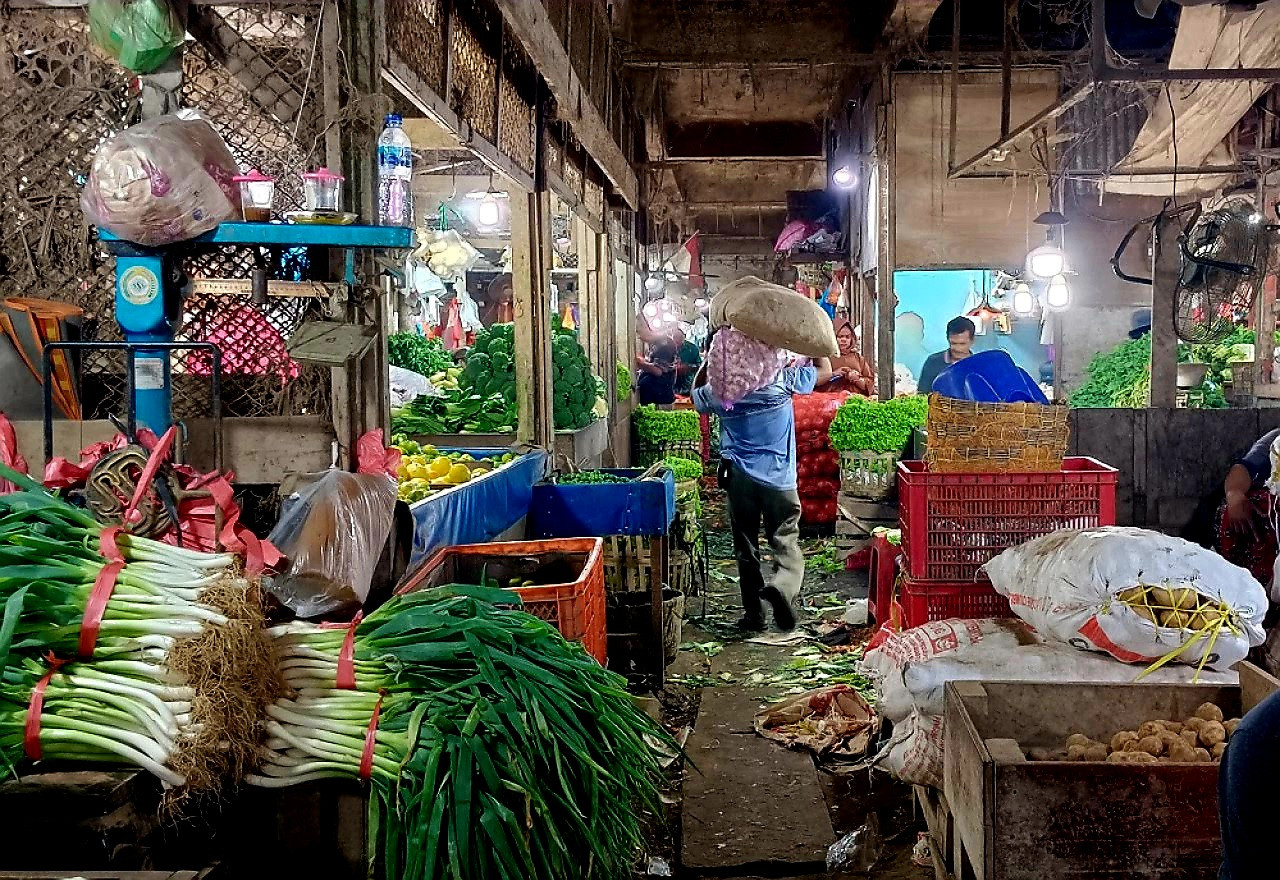 Suasana dalam Pasar Keputran (dok. jatimnow.com)