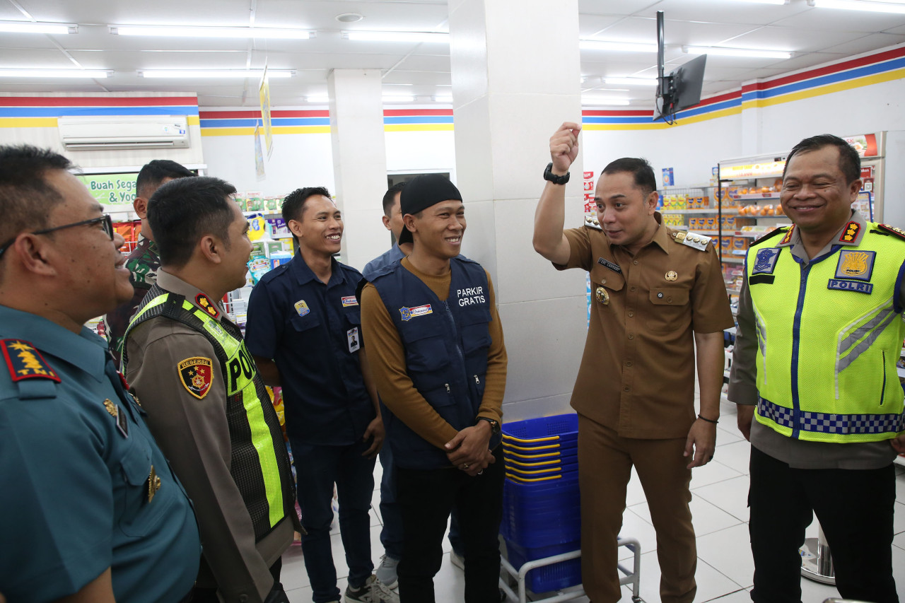 Sidak jukir resmi di Swalayan Surabaya